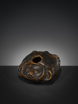 Lot 414 - A RARE LIME POT IN THE FORM OF A MONKEY, STONEWARE, ANGKOR PERIOD