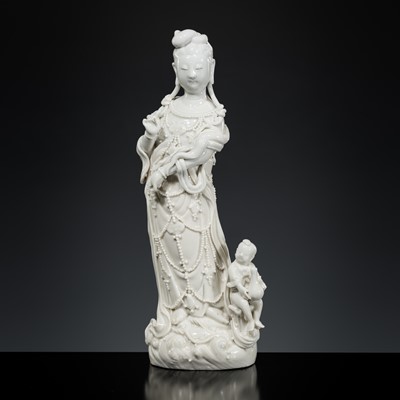 Lot 248 - A DEHUA FIGURE OF GUANYIN, QING DYNASTY