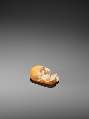 Lot 219 - BISAI: A STAINED IVORY ‘TROMPE-L’OEIL’ OKIMONO OF A TANGERINE