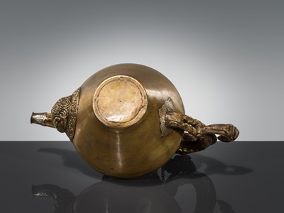 Lot 6 - A SILVER-APPLIED BRONZE RITUAL TEAPOT