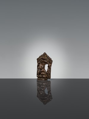 Lot 285 - AN EXTREMELY RARE COPPER ALLOY ICON OF NAMMALVAR, 16TH CENTURY