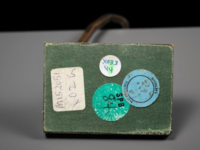 Lot 264 - A BRONZE PALANQUIN HOOK, KHMER EMPIRE, 12TH-13TH CENTURY