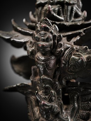 Lot 264 - A BRONZE PALANQUIN HOOK, KHMER EMPIRE, 12TH-13TH CENTURY