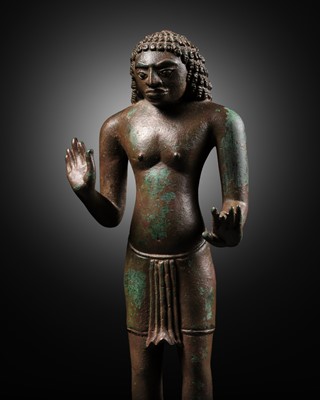 Lot 247 - A RARE BRONZE FIGURE OF KRISHNA, PRE-ANGKORIAN PERIOD, PHNOM DA STYLE