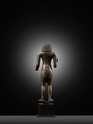 Lot 247 - A RARE BRONZE FIGURE OF KRISHNA, PRE-ANGKORIAN PERIOD, PHNOM DA STYLE