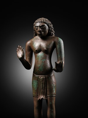 Lot 247 - A RARE BRONZE FIGURE OF KRISHNA, PRE-ANGKORIAN PERIOD, PHNOM DA STYLE