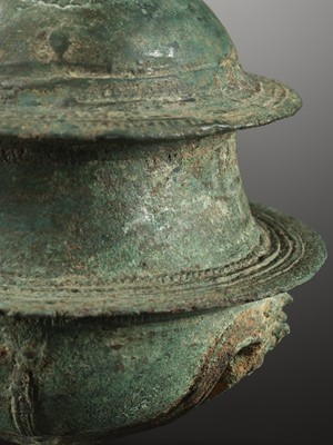Lot 359 - A BRONZE ELEPHANT BELL, ANGKOR PERIOD
