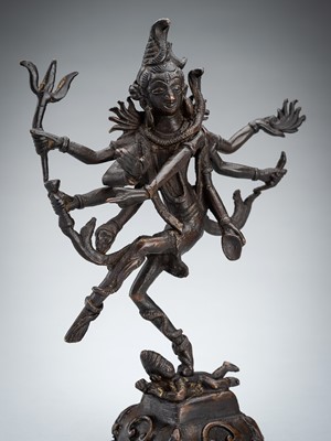 Lot 1218 - A BRONZE FIGURE OF SHIVA NATARAJA, 18TH TO 19TH CENTURY