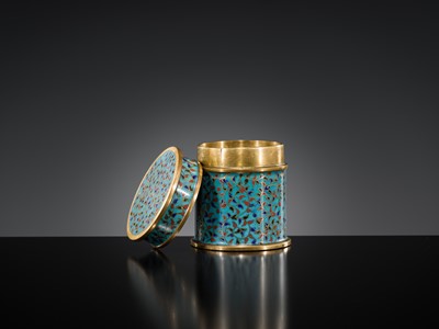 Lot 407 - A CLOISONNÉ ENAMEL AND GILT-COPPER BOX AND COVER, MID-QING DYNASTY