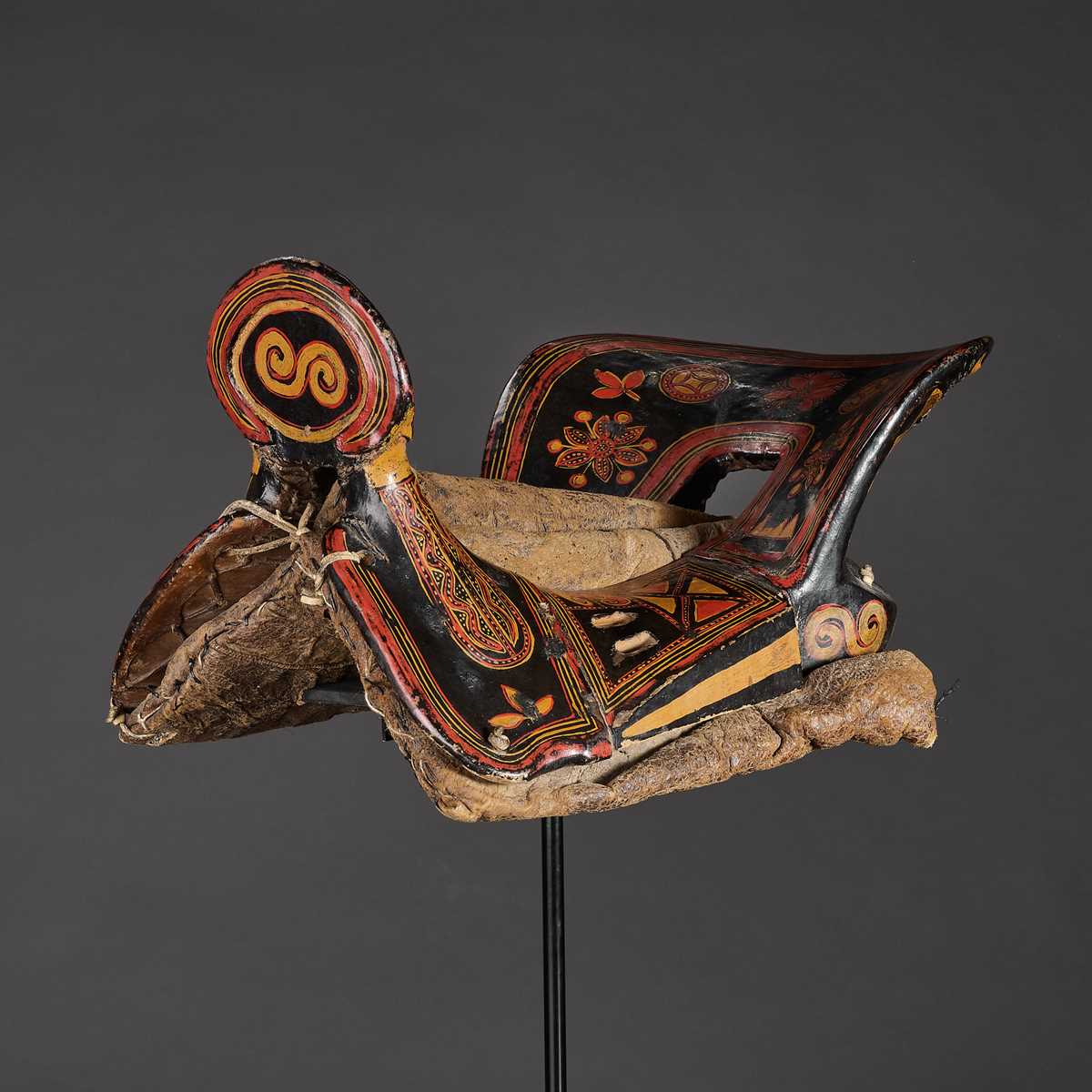 Lot 50 - A LACQUERED WOOD SADDLE, QING DYNASTY