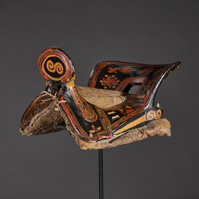 Lot 50 - A LACQUERED WOOD SADDLE, QING DYNASTY