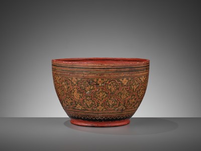 Lot 395 - A LACQUER BOWL, BURMA, 18TH-19TH CENTURY