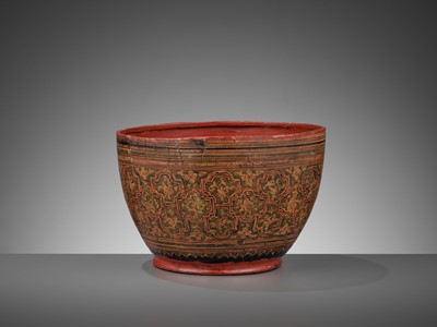Lot 395 - A LACQUER BOWL, BURMA, 18TH-19TH CENTURY