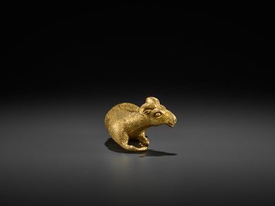 Lot 82 - A GILT BRONZE FIGURE OF A RECUMBENT ‘LONGEVITY’ RAM, MING DYNASTY