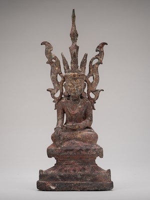 Lot 1081 - A BRONZE FIGURE OF THE CROWNED BUDDHA, SHAN STATE