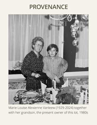 Lot 260 - A SANDSTONE FIGURE OF VISHNU, ANGKOR PERIOD, ANGKOR WAT STYLE