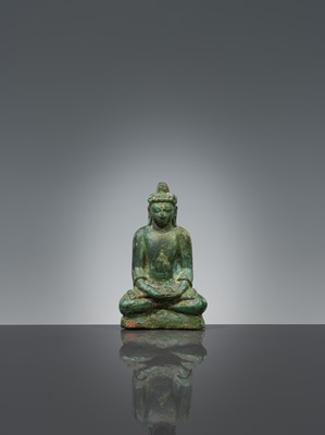 Lot 364 - A BRONZE FIGURE OF BUDDHA, MON DVARAVATI PERIOD