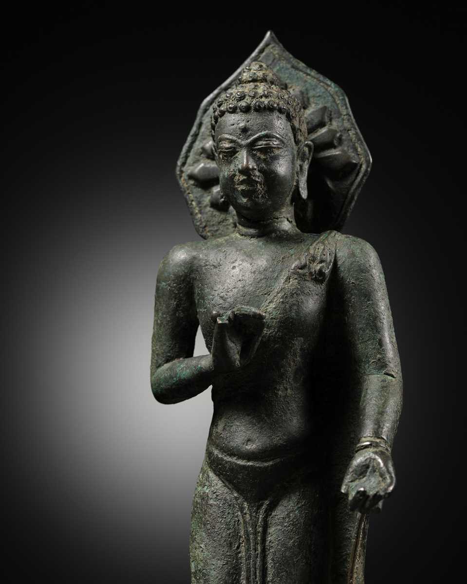 Lot 460 - A BRONZE FIGURE OF BUDDHA, INDONESIA, CENTRAL JAVA, 8TH-9TH CENTURY