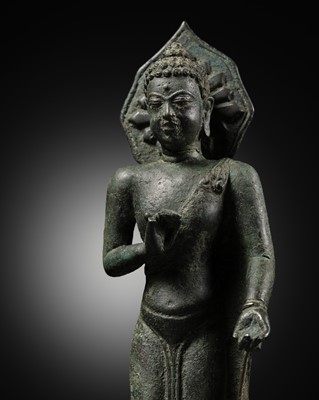 Lot 460 - A BRONZE FIGURE OF BUDDHA, INDONESIA, CENTRAL JAVA, 8TH-9TH CENTURY