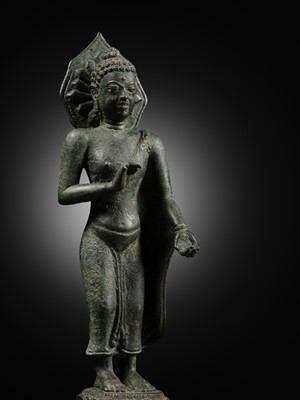 Lot 460 - A BRONZE FIGURE OF BUDDHA, INDONESIA, CENTRAL JAVA, 8TH-9TH CENTURY
