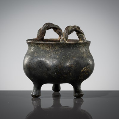 Lot 390 - A MINIATURE ‘TWISTED HANDLE’ BRONZE INCENSE BURNER, LATE MING TO EARLY QING DYNASTY