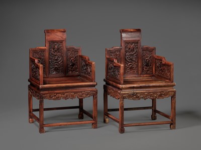 Lot 111 - A PAIR OF ROSEWOOD ‘DRAGON’ THRONES, QING DYNASTY