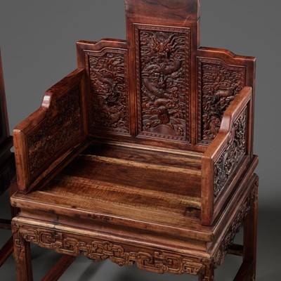 Lot 111 - A PAIR OF ROSEWOOD ‘DRAGON’ THRONES, QING DYNASTY