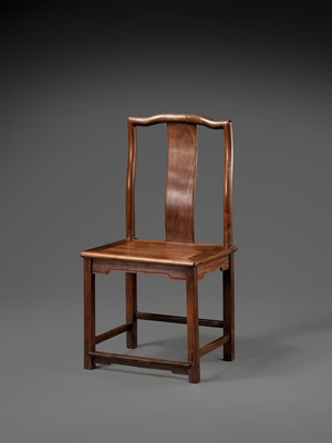 Lot 112 - A HUANGHUALI LAMP-HANGER SIDE CHAIR, QING DYNASTY