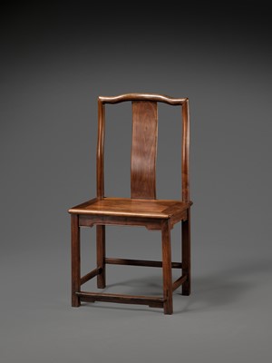 Lot 112 - A HUANGHUALI LAMP-HANGER SIDE CHAIR, QING DYNASTY