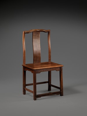 Lot 112 - A HUANGHUALI LAMP-HANGER SIDE CHAIR, QING DYNASTY