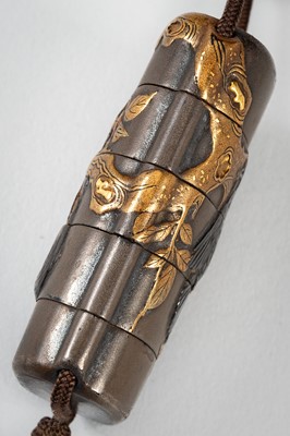 Lot 1432 - A FOUR-CASE LACQUER INRO DEPICTING TWO EAGLES