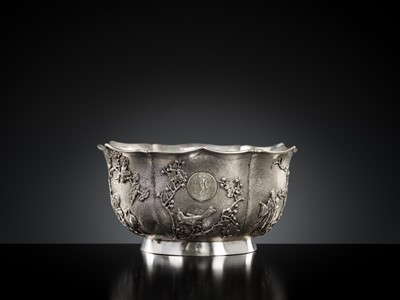 Lot 400 - AN EXPORT SILVER BOWL, MARKS OF WA CHUN AND YE ZHA, QING DYNASTY, CIRCA 1910
