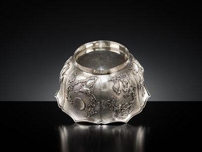 Lot 400 - AN EXPORT SILVER BOWL, MARKS OF WA CHUN AND YE ZHA, QING DYNASTY, CIRCA 1910