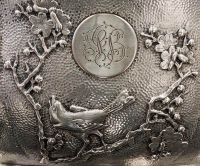 Lot 400 - AN EXPORT SILVER BOWL, MARKS OF WA CHUN AND YE ZHA, QING DYNASTY, CIRCA 1910