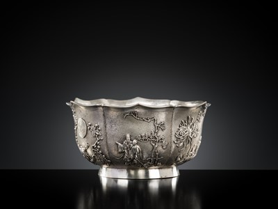 Lot 400 - AN EXPORT SILVER BOWL, MARKS OF WA CHUN AND YE ZHA, QING DYNASTY, CIRCA 1910