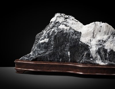 Lot 162 - A XUANSHI STONE ‘SNOW PEAK’ SCHOLAR’S ROCK, SUISEKI