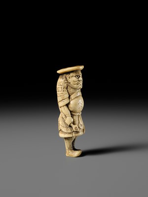 Lot 466 - AN ANTLER NETSUKE OF A TARTAR ARCHER