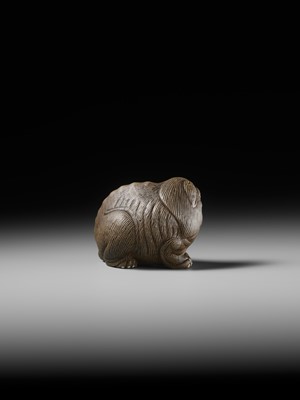 Lot 162 - AN EXTREMELY RARE YIXING FIGURE OF A MYTHICAL BEAST, QIANLONG PERIOD