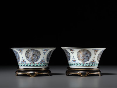 Lot 166 - A RARE PAIR OF DOUCAI ‘MEDALLION’ BOWLS, JIAQING MARKS AND OF THE PERIOD, WITH MATCHING IMPERIAL LACQUER STANDS