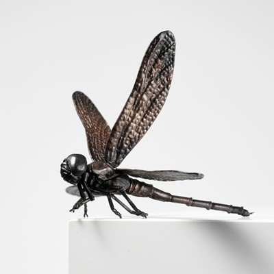 Lot 84 - MITSUTA HARUO: A SUPERB BRONZE AND BRASS JIZAI OKIMONO OF A DRAGONFLY