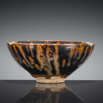 Lot 248 - A JIZHOU ‘TORTOISESHELL’-GLAZED BOWL, SOUTHERN SONG DYNASTY