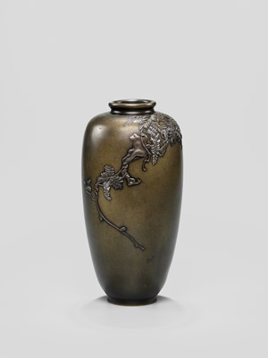 Lot 42 - MIYABE ATSUYOSHI: A FINE INLAID BRONZE VASE DEPICTING A MONKEY ON A WISTERIA TREE