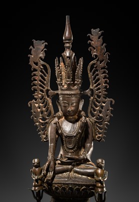 Lot 16 - A BRONZE FIGURE OF JAMBUPATI BUDDHA, SHAN STATES
