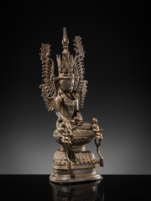 Lot 16 - A BRONZE FIGURE OF JAMBUPATI BUDDHA, SHAN STATES