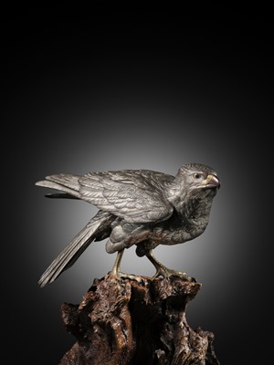Lot 54 - GYOKKO: AN IMPRESSIVE AND LARGE SILVERED BRONZE OKIMONO OF A GOSHAWK
