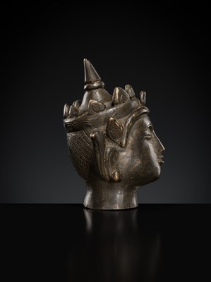 Lot 145 - A SMALL BRONZE HEAD OF CROWNED JAMBHUPATI BUDDHA, ARAKAN STYLE, 18TH-19TH CENTURY OR EARLIER