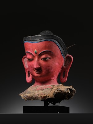 Lot 33 - A LARGE AND EXCEPTIONAL PROCESSIONAL HEAD OF DIPANKARA BUDDHA, SAMYAK DAN, NEPAL, CIRCA 16TH-18TH CENTURY