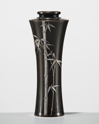 Lot 38 - KURODA: A FINE BRONZE VASE WITH BAMBOO DESIGN