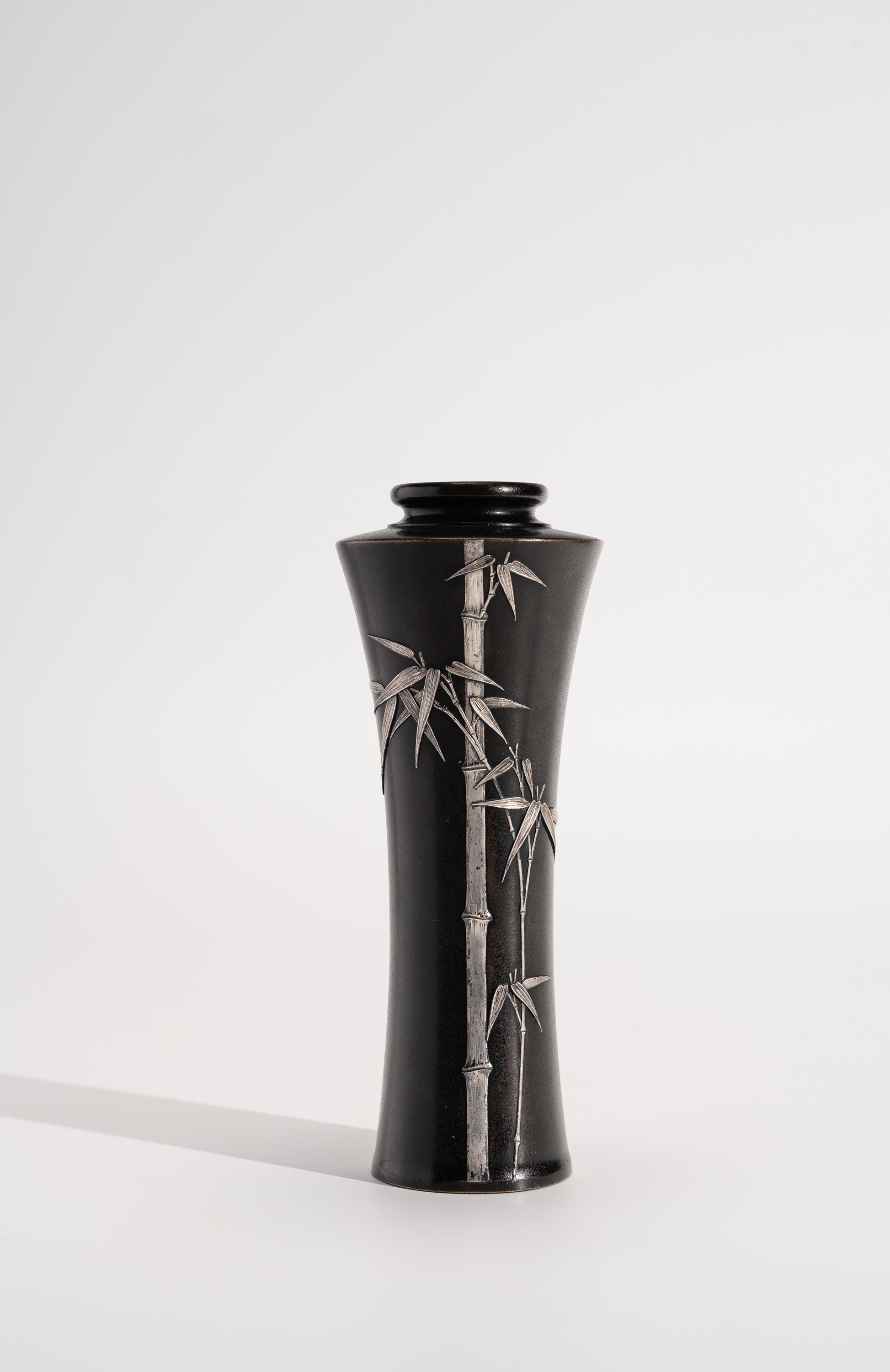 STUDIOwad × nerudesignworks 真鍮 kozaround Ekko Workshop - Sculpture Squared, Walnut and Brass