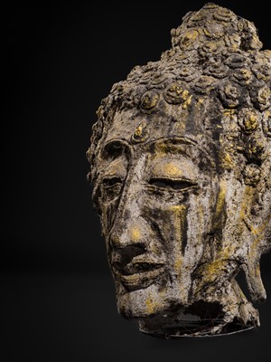 Lot 36 - A LARGE GILT PAPIER-MÂCHÉ PROCESSIONAL HEAD OF BUDDHA, 19TH-20TH CENTURY